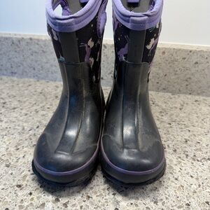 Bogs Winter Boots size 9T